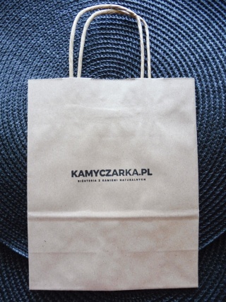 Torba papierowa prezentowa z logo Kamyczarka.pl