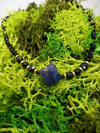 Bransoletka z Czarnym Turmalinem i Lapis Lazuli Gold
